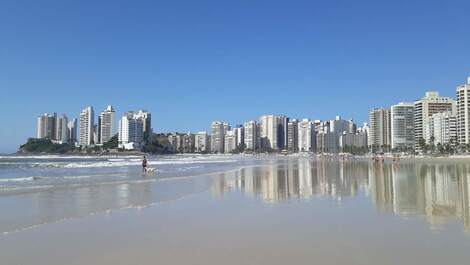 Praia das Astúrias