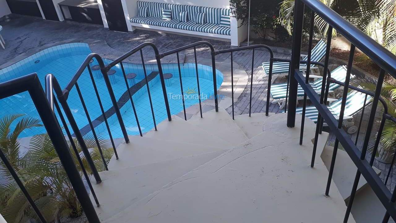 Casa para aluguel de temporada em Guarujá (Enseada)