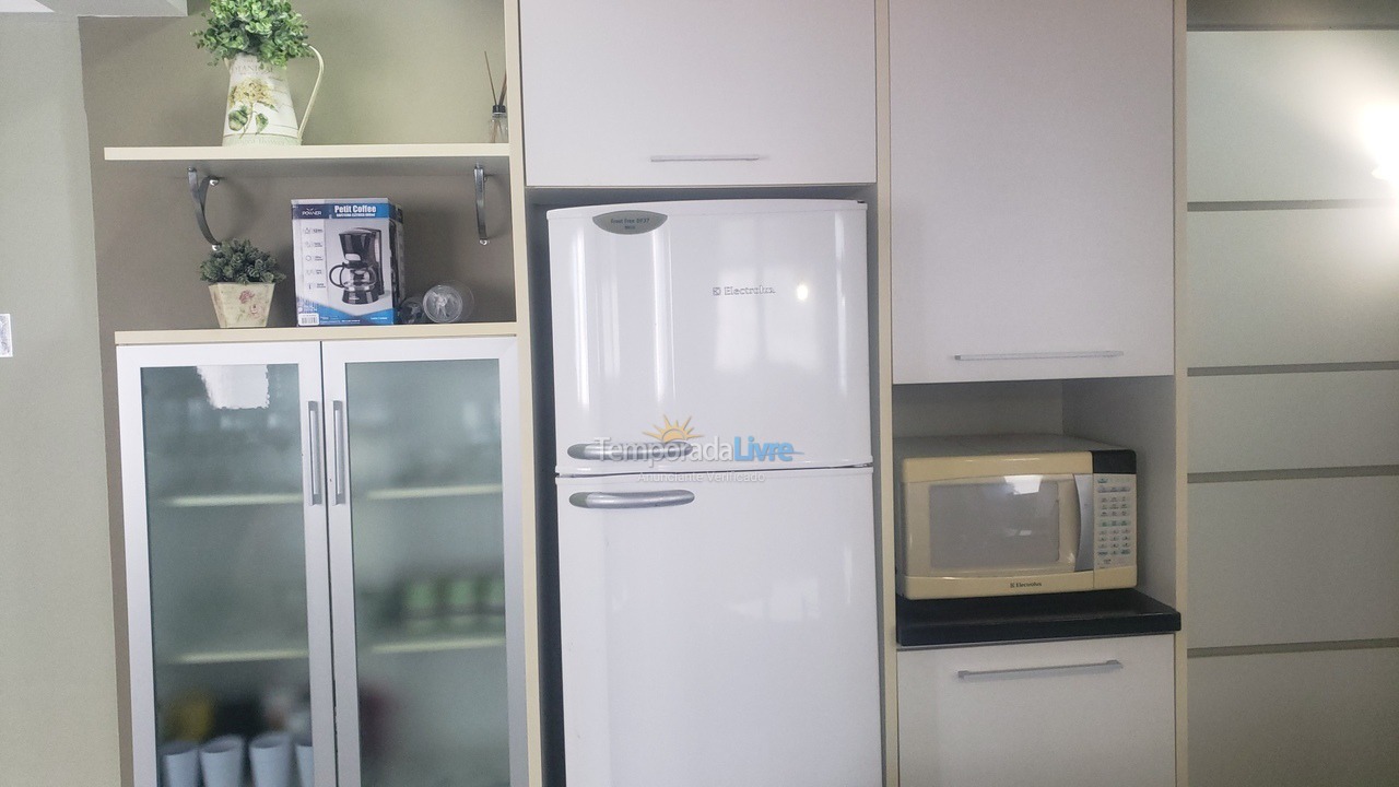 Apartamento para aluguel de temporada em Balneário Camboriú (Praia Central)