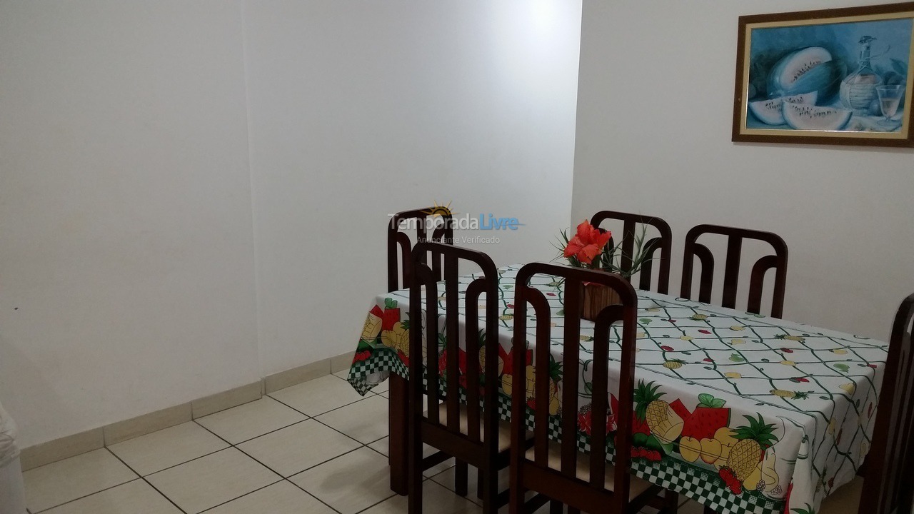 Apartamento para aluguel de temporada em Guarapari (Praia do Morro)