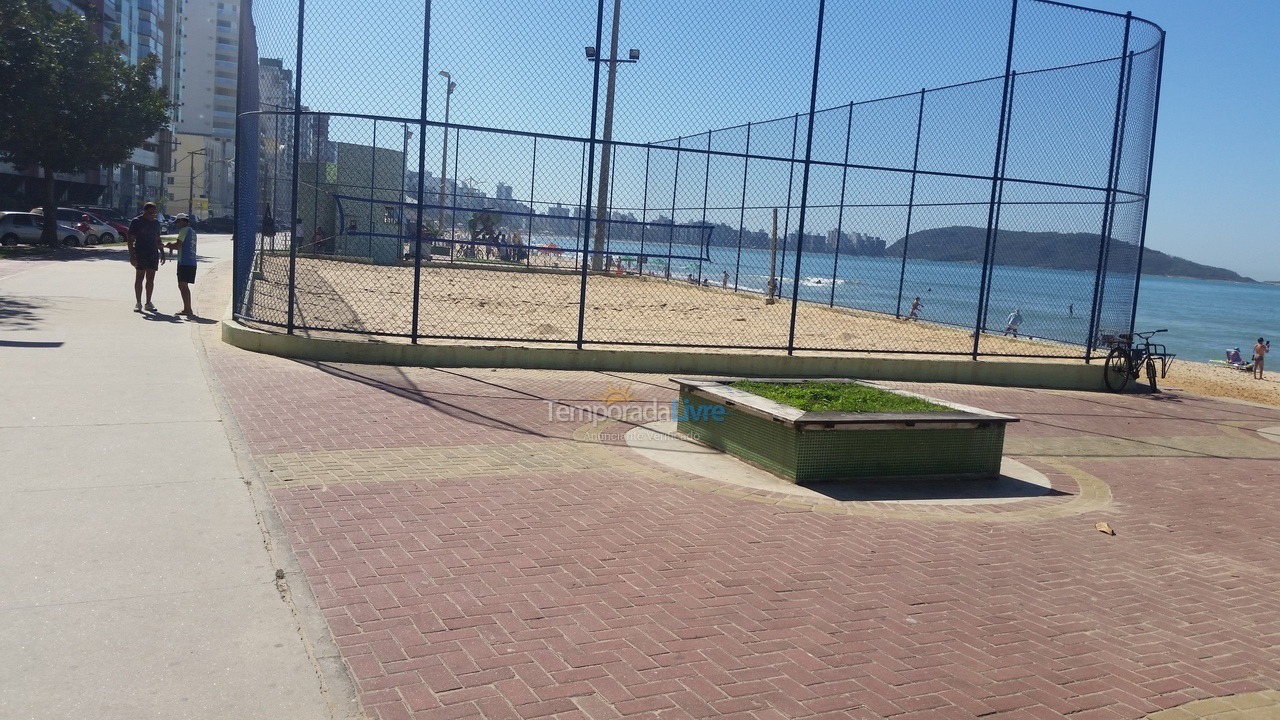 Apartamento para aluguel de temporada em Guarapari (Praia do Morro)