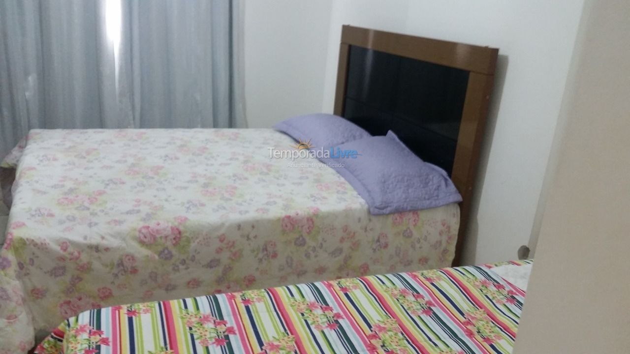 Apartamento para aluguel de temporada em Guarapari (Praia do Morro)