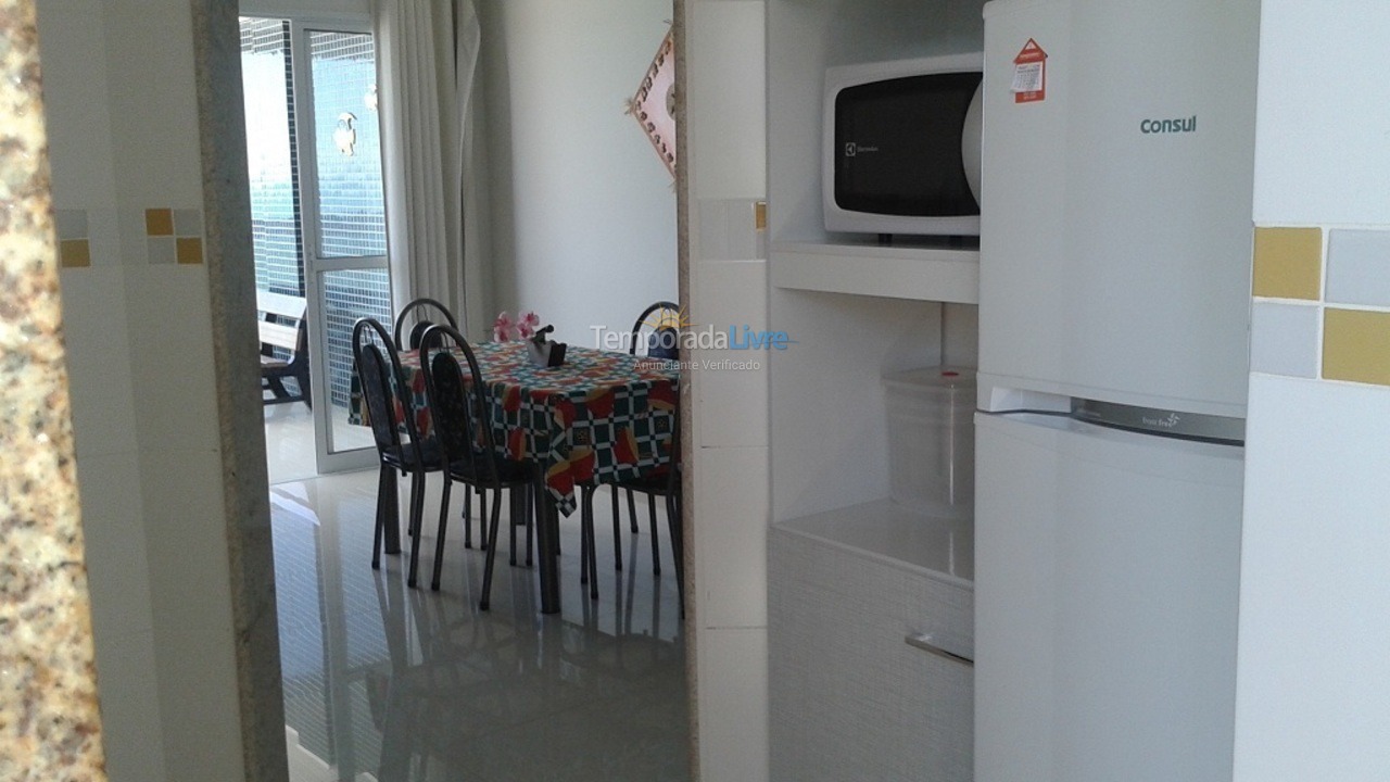 Apartamento para aluguel de temporada em Guarapari (Praia do Morro)