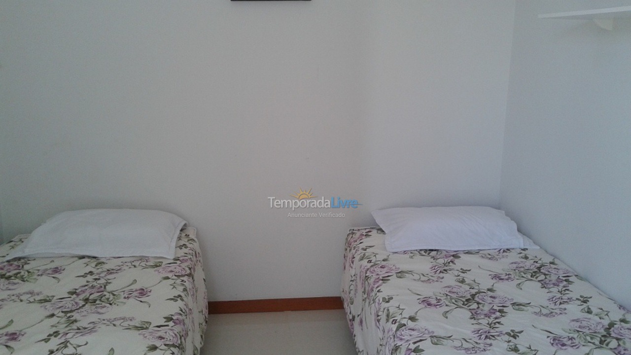 Apartamento para aluguel de temporada em Guarapari (Praia do Morro)