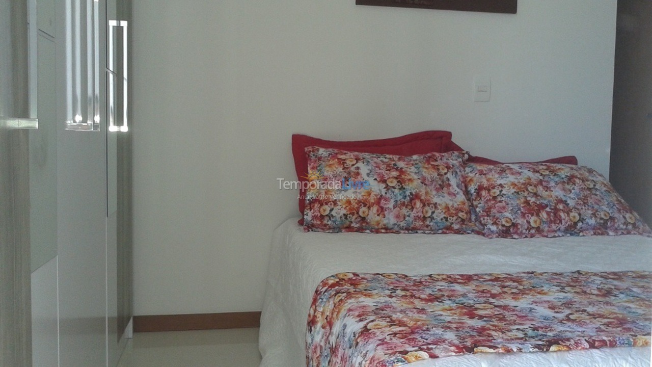 Apartamento para aluguel de temporada em Guarapari (Praia do Morro)