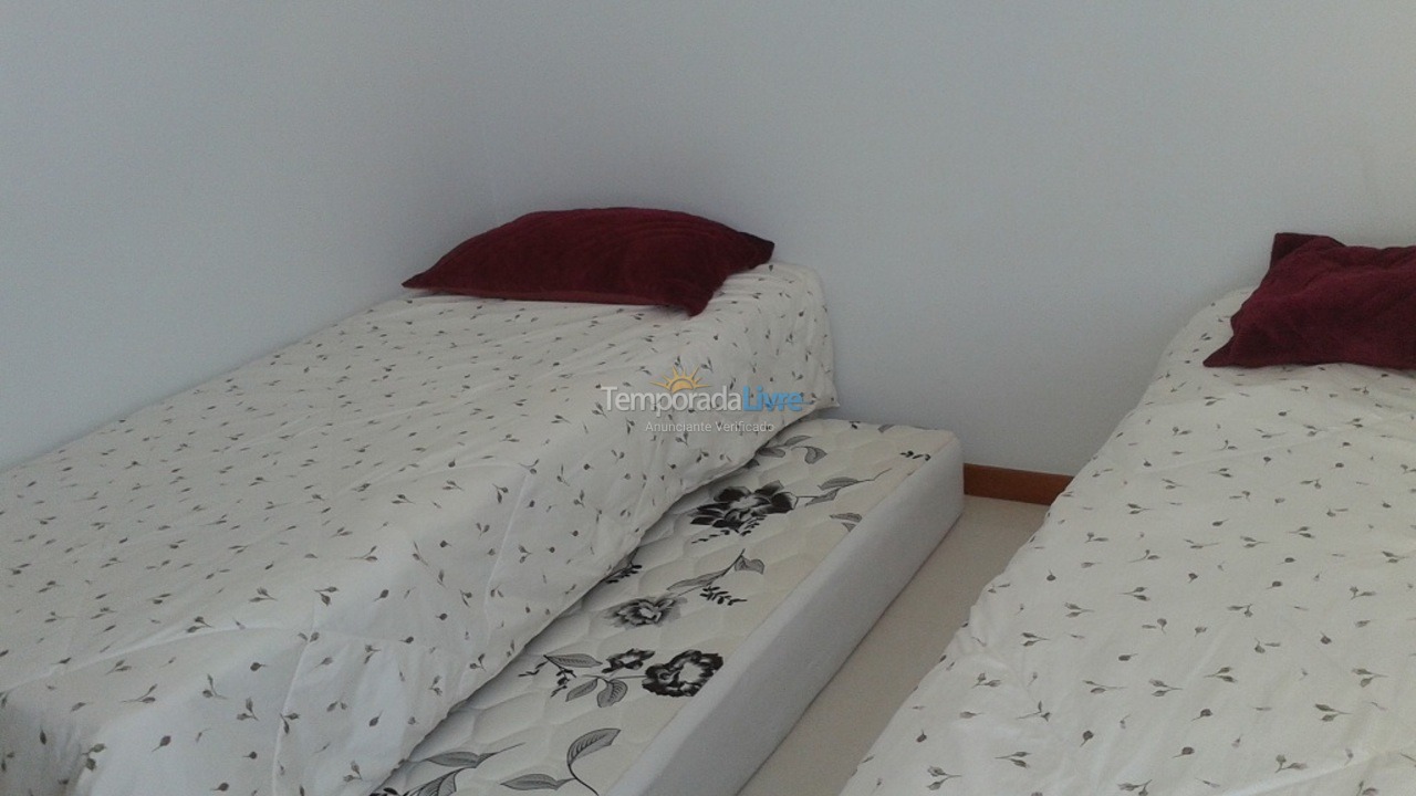 Apartamento para aluguel de temporada em Guarapari (Praia do Morro)