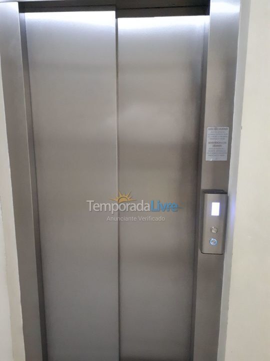 Apartamento para aluguel de temporada em Balneário Camboriú (Praia Central)