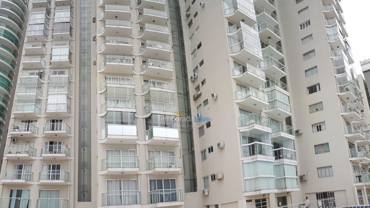 Apartamento para alquiler de vacaciones em Balneário Camboriú (Praia Central)