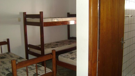 Cód.C024 -Casa12 quartos,sendo 10 suítes,60 pessoas,Taperapuan.