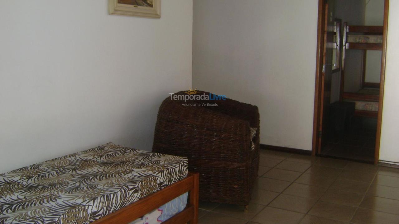 Casa para aluguel de temporada em Porto Seguro (Praia de Taperapuan)