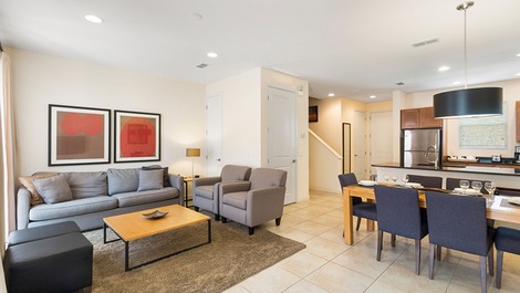 Comfortable House in Gated Community Close to Disney