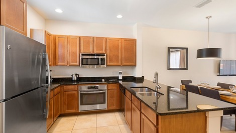 Comfortable House in Gated Community Close to Disney