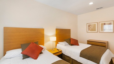 Comfortable House in Gated Community Close to Disney