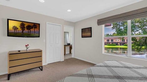 Linda Casa com Vista Para o Lago em Kissimmee