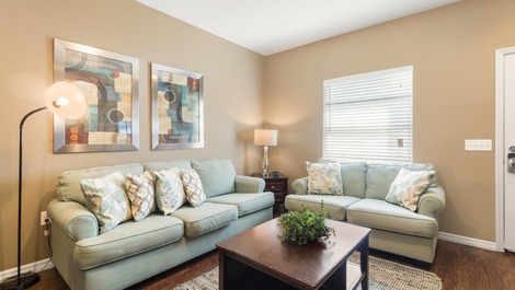 Beautiful Home Near Disney