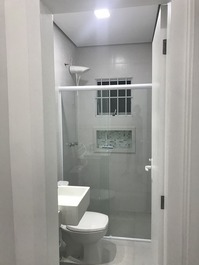 Beautiful Apt Maranduba, Wi-Fi, private barbecue, 2 parking