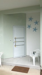 Beautiful Apt Maranduba, Wi-Fi, private barbecue, 2 parking