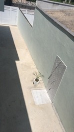 Beautiful Apt Maranduba, Wi-Fi, private barbecue, 2 parking