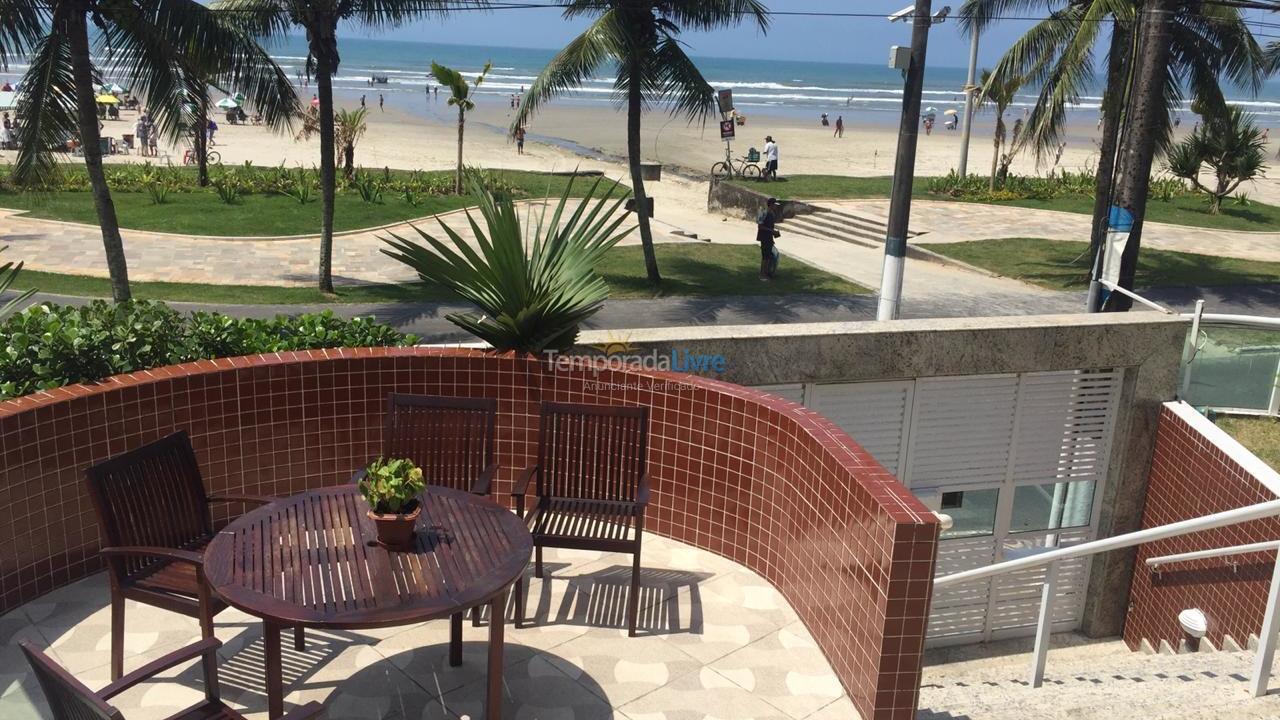 Apartment for vacation rental in Praia Grande (Maracanã)