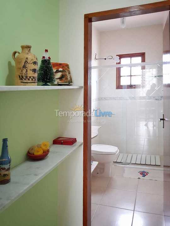 Casa para aluguel de temporada em Ubatuba (Maranduba)