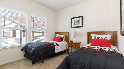 American Style Vacation Home - Close to Disney