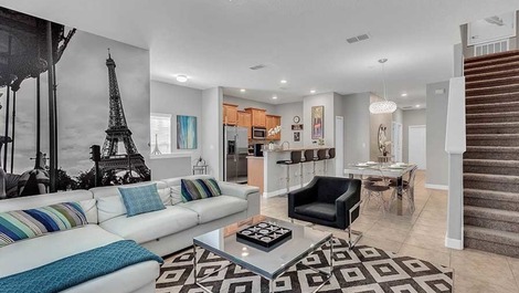 Linda Casa em Condomínio - Pertinho da Disney