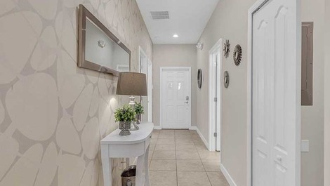 Beautiful Home in Kissimmee - Close to Supermarkets and Parks