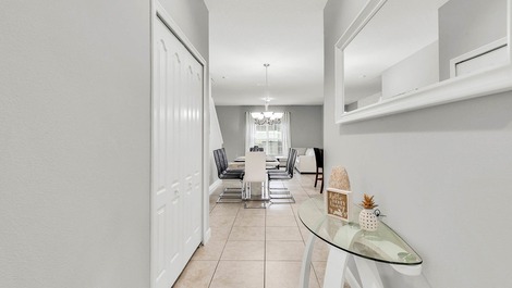 Beautiful Home in Resort Style Condo - Kissimmee