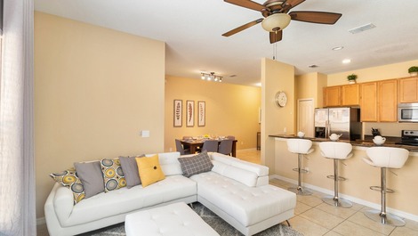 Comfortable Home for Disney Holidays