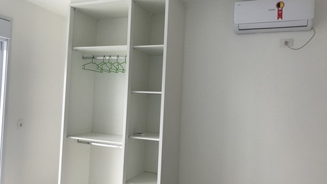 Condomínio Villaggio Juquehy 400 m da praia e centro de juquehy.