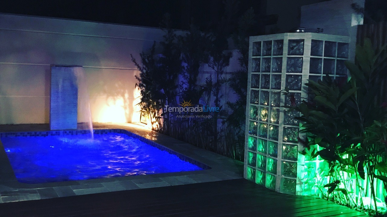 Casa para aluguel de temporada em São Sebastião (Juquehy)