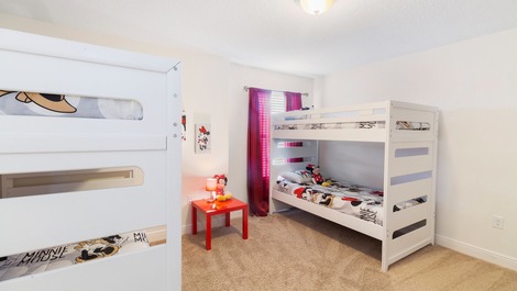 Equipped House in Beautiful Condo Close to Disney