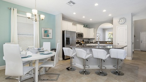 Casa en condominio estilo resort - Cerca de supermercados y puntos de venta