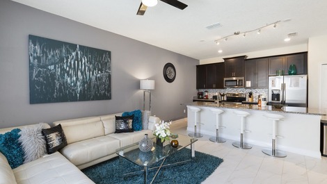 Bela Casa em Condomínio Fechado - Cozinha Completa