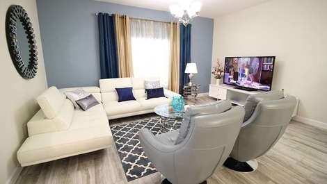 Ótima Casa em Condomínio Fechado Para Férias na Disney