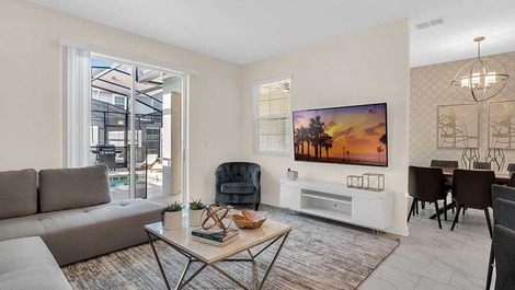 Great Location Home in Kissimmee - Close to US-192