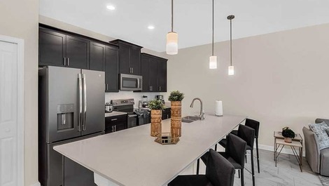 Great Location Home in Kissimmee - Close to US-192