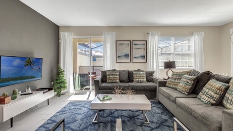 Linda Casa Pertinho da Disney