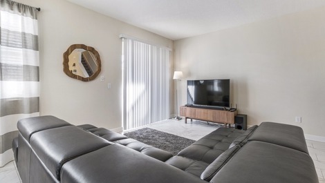 Equipped House Near Disney Parks