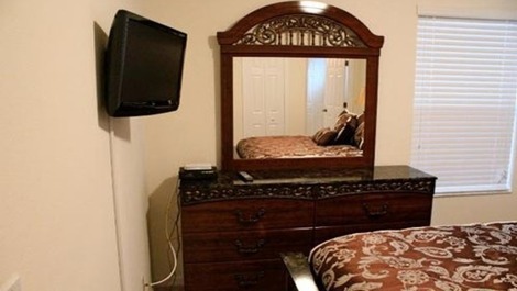 Hermosa casa en una comunidad cerrada cerca de Disney