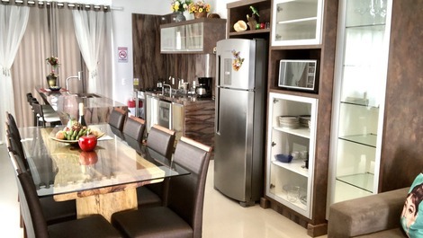 Cobertura de piscina 3 suites! vista a la playa