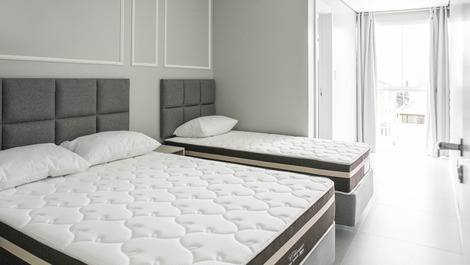 APARTAMENTO ALTO PADRÃO COM PISCINA