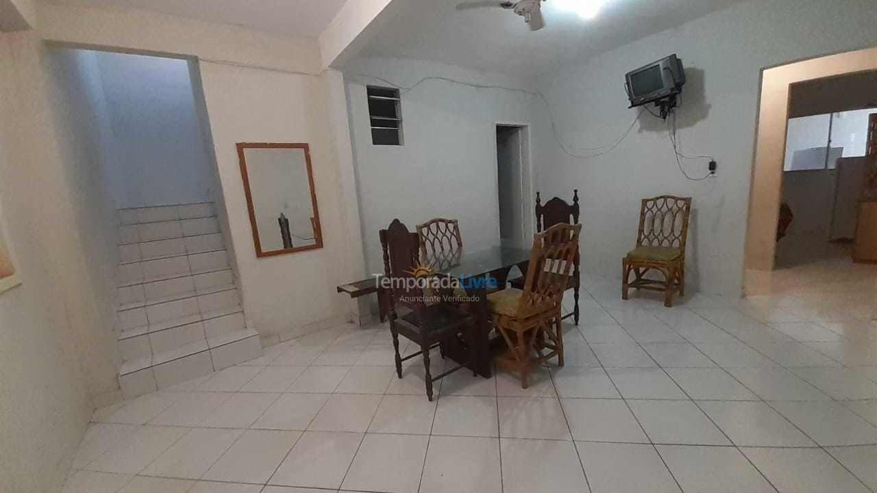 House for vacation rental in Guarapari (Rua Rio de Janeiro 25)