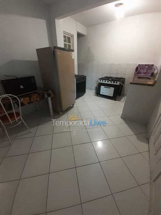 House for vacation rental in Guarapari (Rua Rio de Janeiro 25)