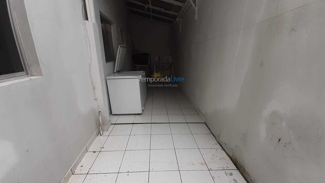 House for vacation rental in Guarapari (Rua Rio de Janeiro 25)