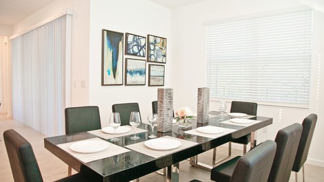 Casa grande para 14 huéspedes cerca de los parques de Disney