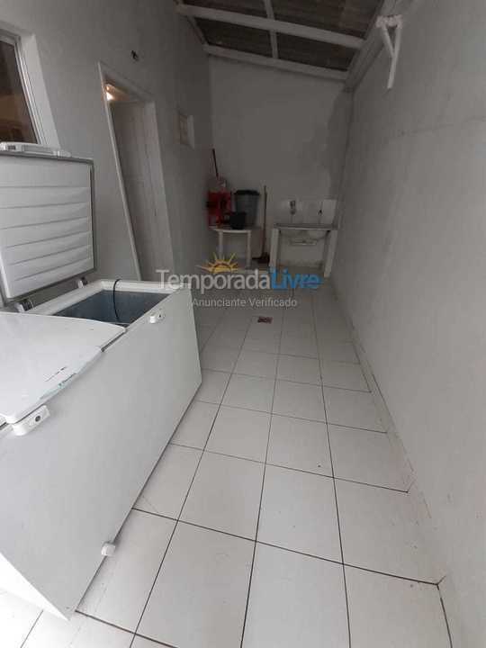 House for vacation rental in Guarapari (Rua Rio de Janeiro 25)