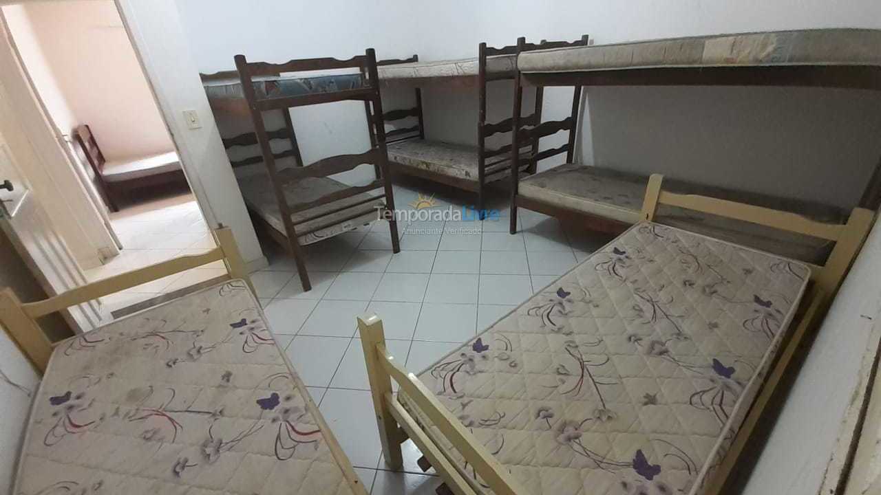 House for vacation rental in Guarapari (Rua Rio de Janeiro 25)