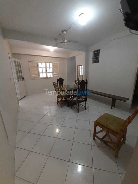 House for vacation rental in Guarapari (Rua Rio de Janeiro 25)