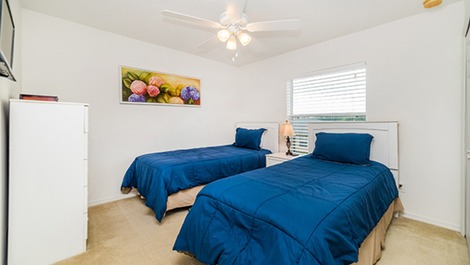 Casa em Condomínio Arborizado Próximo a Disney